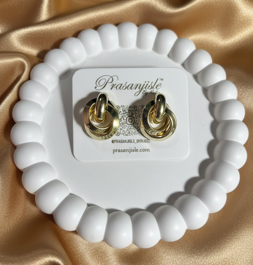 Chic Gold Interlocking Hoop Stud Earrings - Modern & Elegant