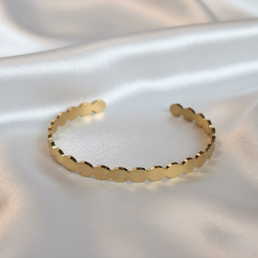 Gold Scalloped Disc Cuff Bracelet |Dainty Stacking Bracelet for Her