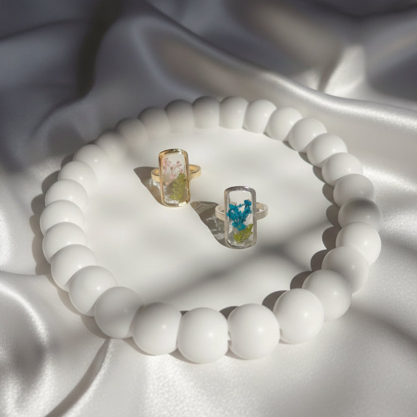 Handmade Pressed Flower Resin Ring |Adjustable Band with Real Dried Botanicals