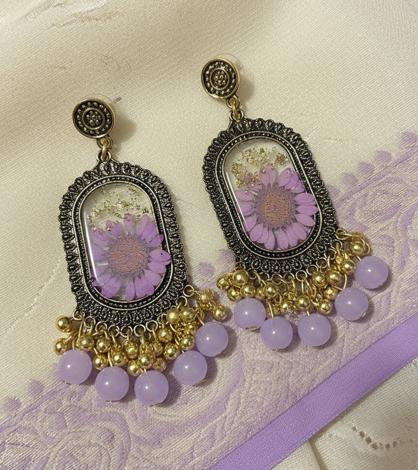 Boho Vintage Lilac Flower Resin Jhumka
