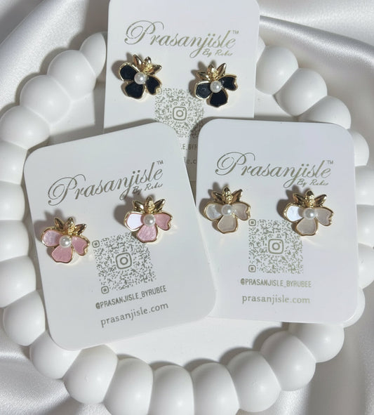 The Magnolia Studs