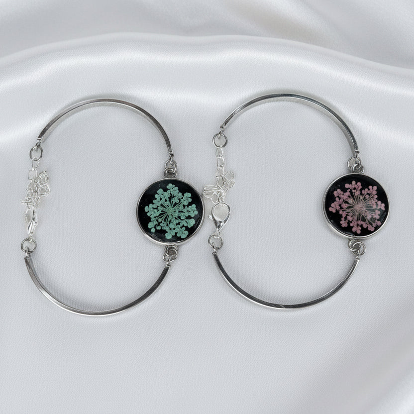 Real Pressed Flower Resin Bangle – Handmade Botanical Jewelry Gift for Her