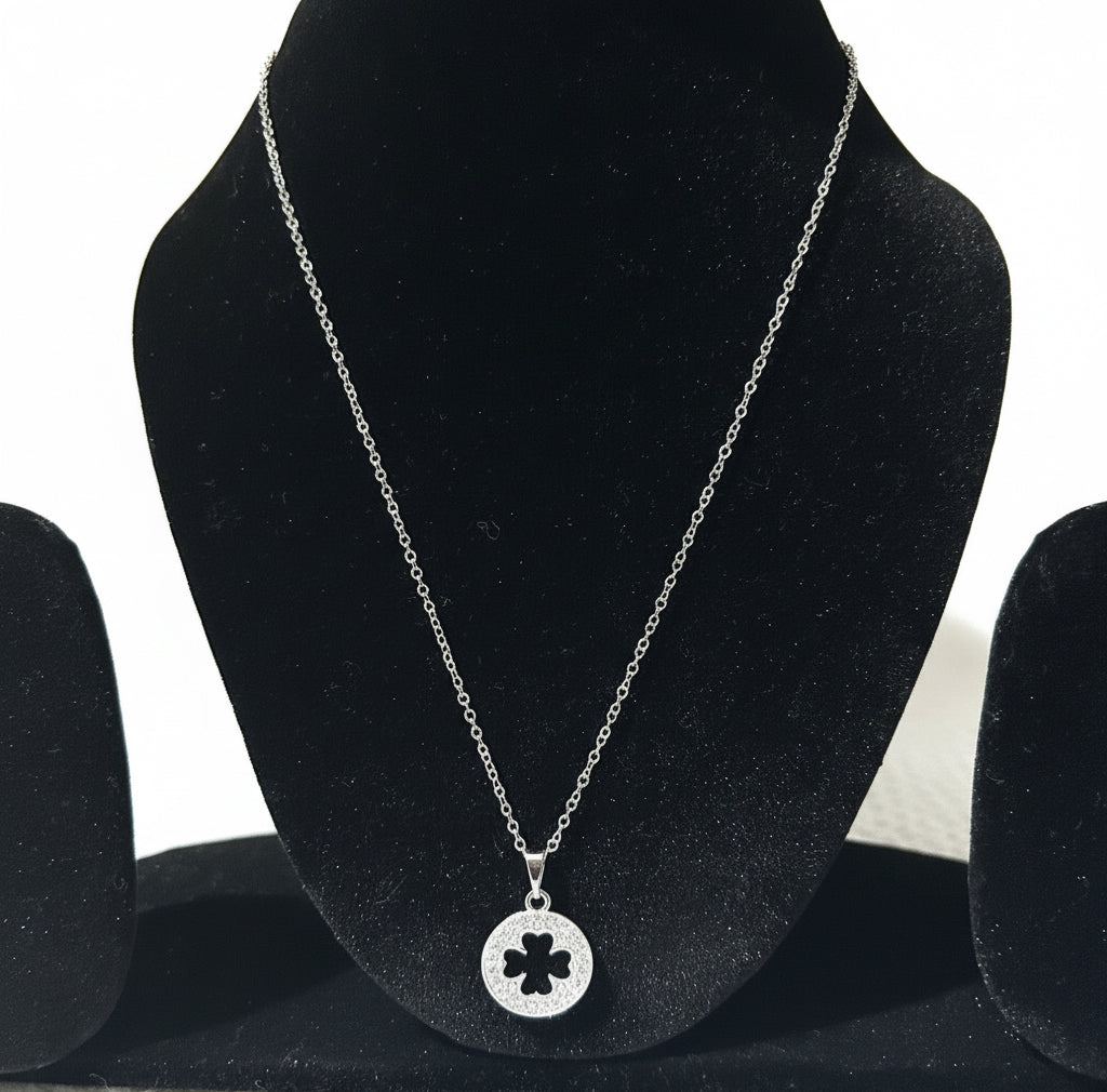 Sparkling Four-Leaf Clover Luck Pendant Necklace in Silver Tone
