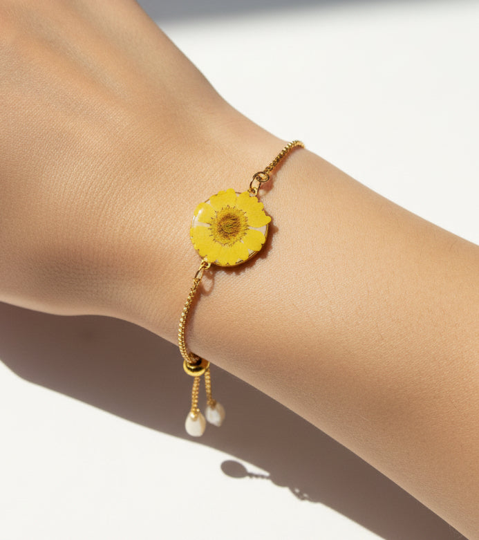 Handcrafted Pressed Flower Boho Bracelet - Real Bloom Resin Jewelry, Adjustable Fit