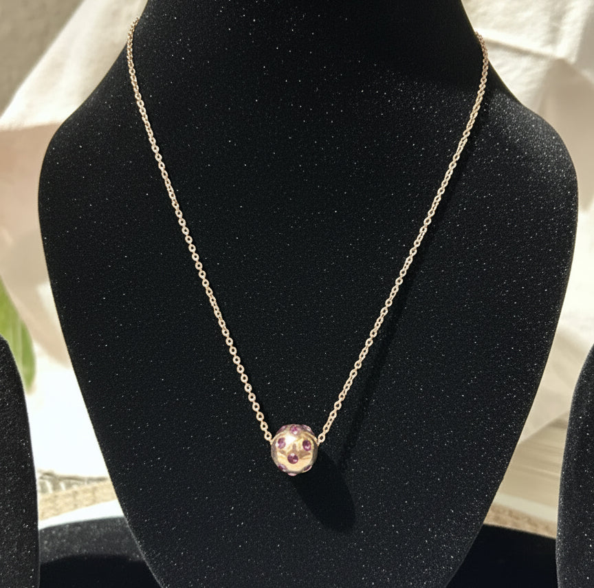 Elegant & Classic (Focus on Rose Gold and Gemstones)