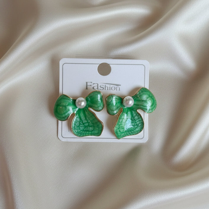 Pastel Pearl Inlay Enamel Studs (6 Colors)