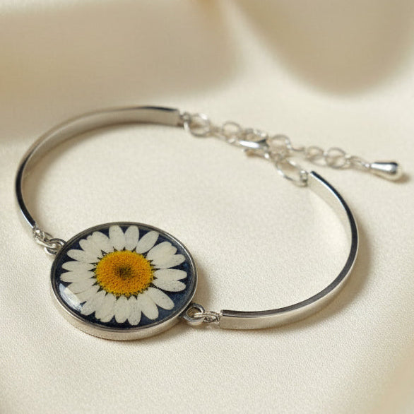 Real Daisy Flower Bracelet – Unique Nature Jewelry Gift for Her