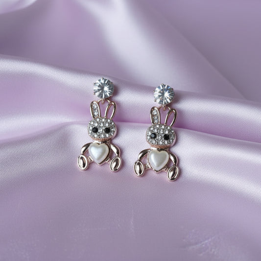 Sparkling Crystal Bunny Stud Earrings – Whimsical Heart Edition