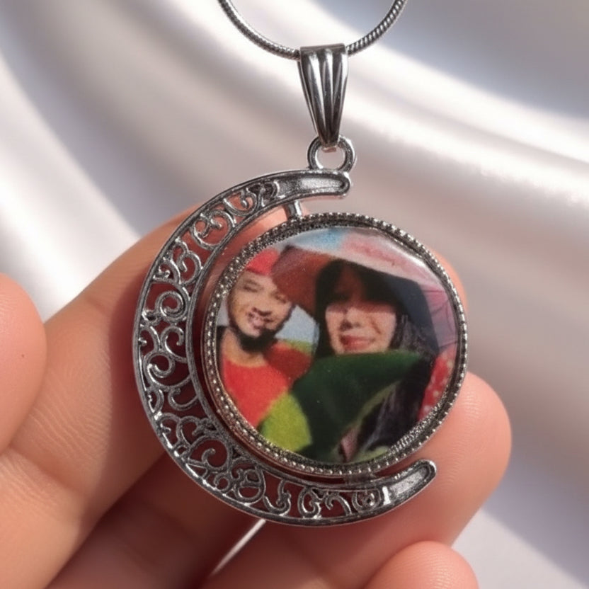 Personalized Rotating Moon Photo Necklace – Custom Filigree Crescent Pendant for Her