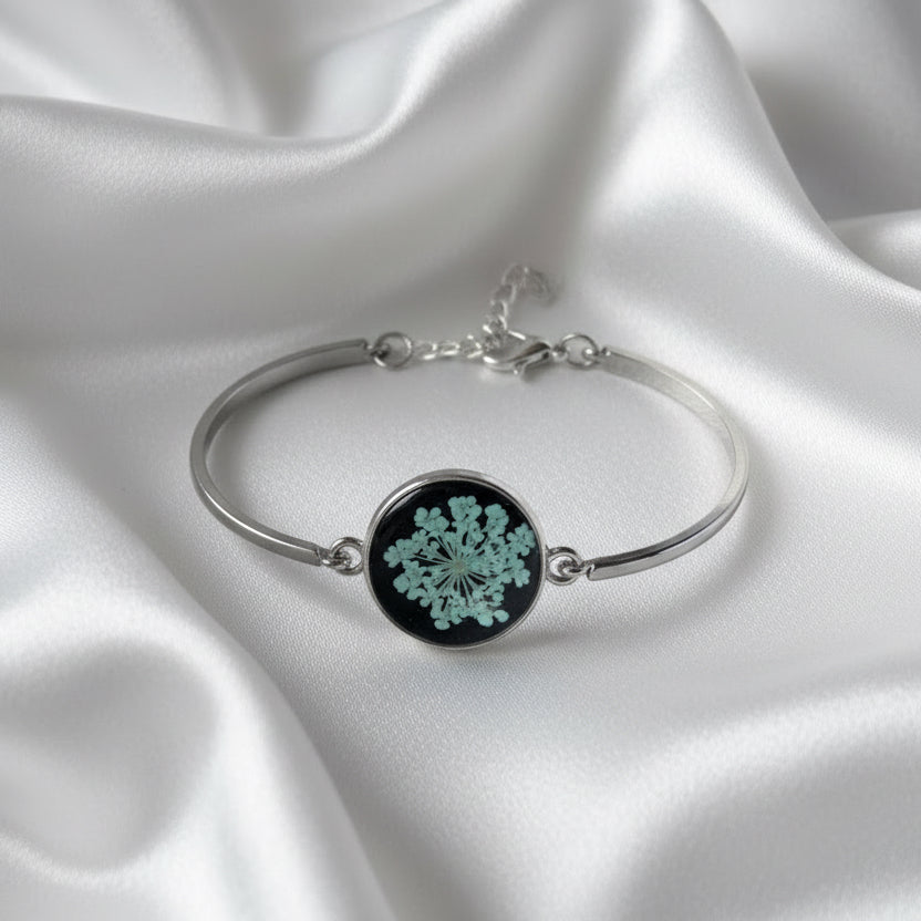 Real Pressed Flower Resin Bangle – Handmade Botanical Jewelry Gift for Her